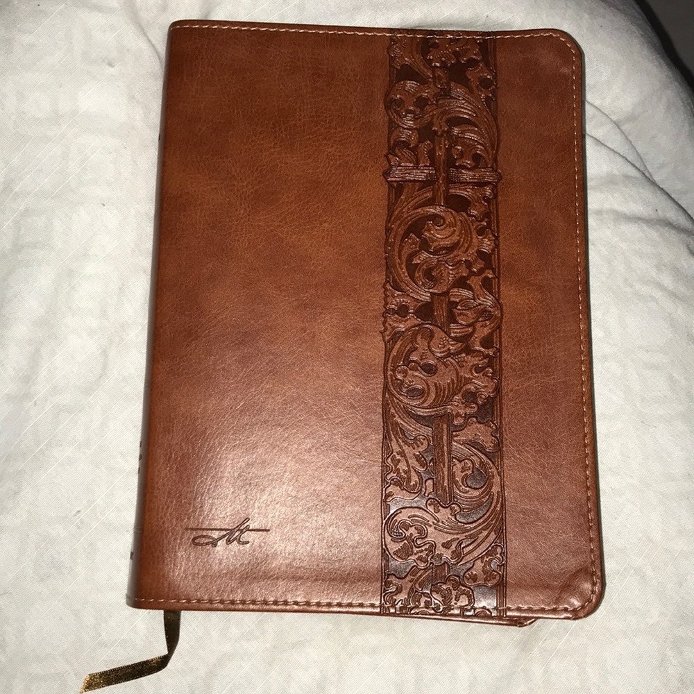 The MacArthur Study Bible
